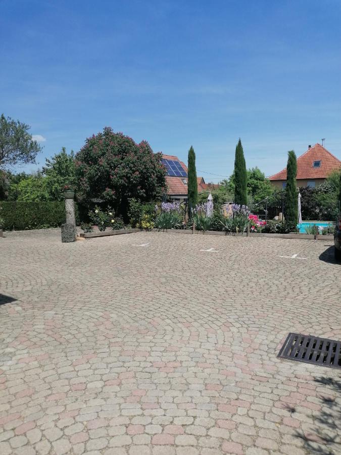 Schriner Huess - Chambres D'Hotes & Gites Beblenheim Exterior photo